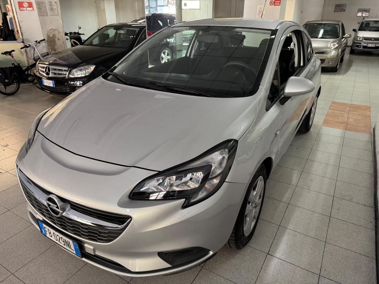 Opel Corsa 1.4 90CV GPL Tech 5 porte n-Joy