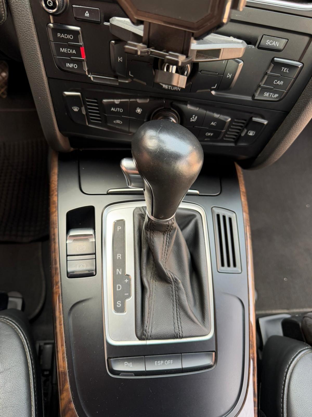 Audi A5 Cabrio 3.0 V6 TDI F.AP.qu.S tr. Amb.n