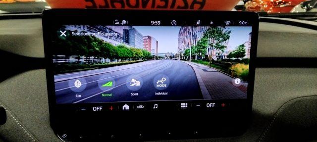 SKODA Enyaq iV 60 63 kwh RANGE 434 KM