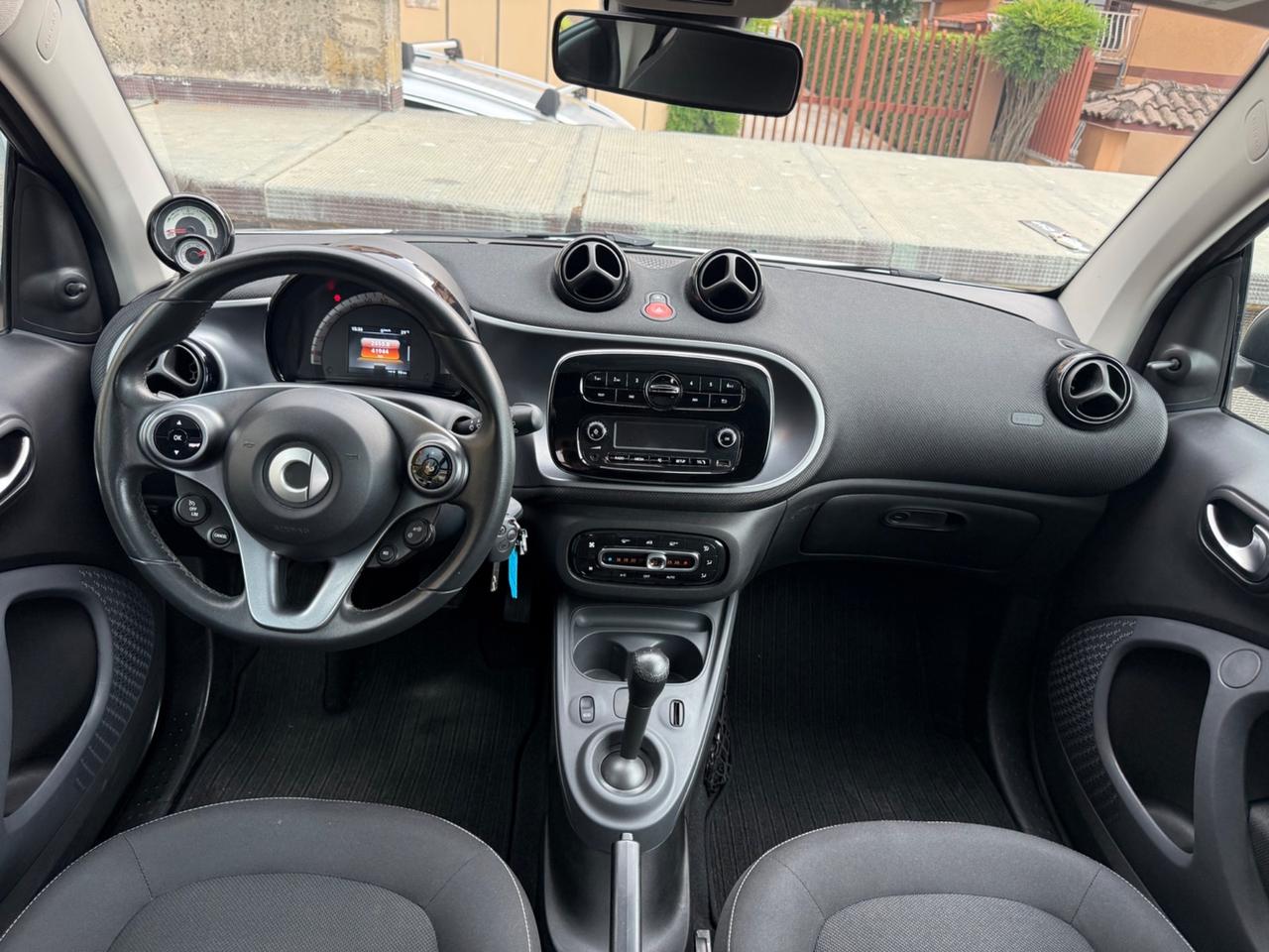 Smart ForTwo EQ Passion TAGLIANDI MERCEDES - PARI AL NUOVO PREZZO REALE, NO OBBLIGO FINANZIAMENTO!!!