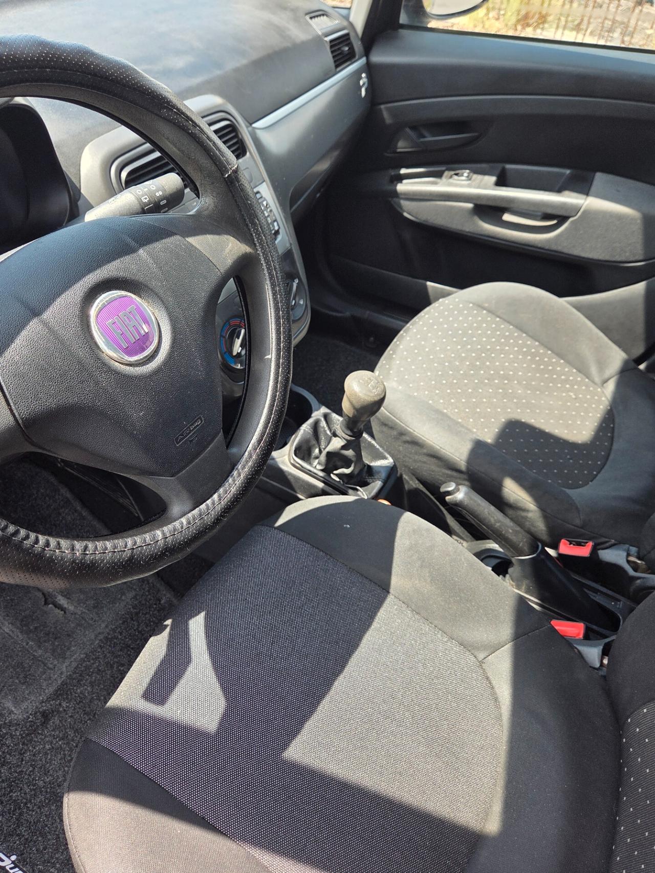 Fiat Grande Punto 1.3 MJT 75 CV 5 porte Dynamic