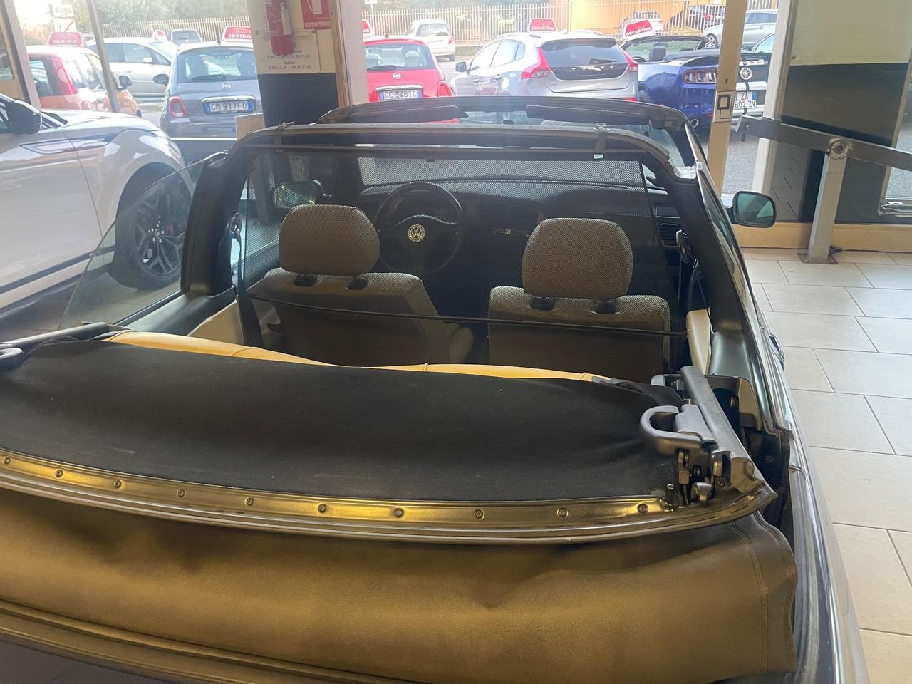 Volkswagen Golf Cabriolet 1.6 cat Highline