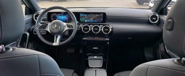 MERCEDES-BENZ A 200 d Automatic Advanced