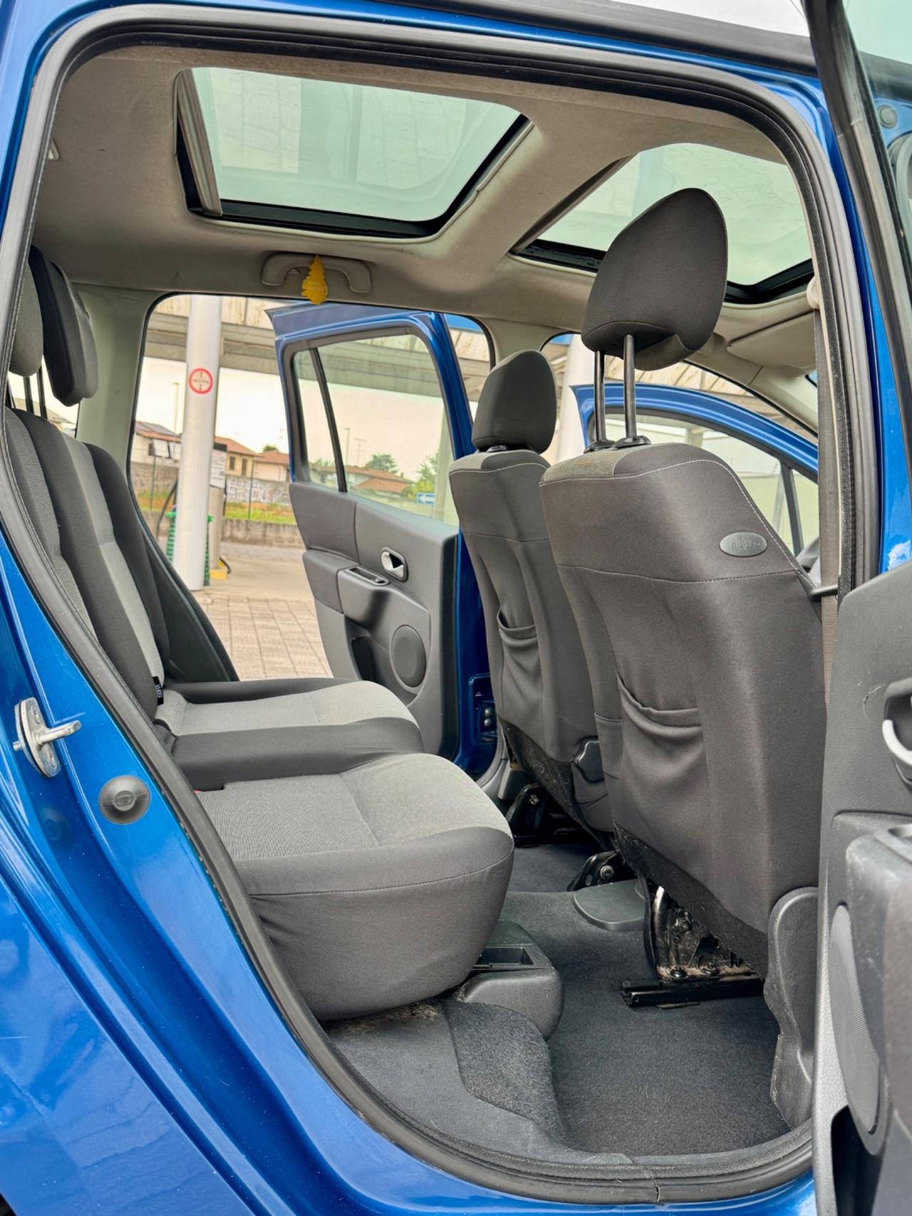 Renault Modus Grand 1.2 16V TCE Dynamique