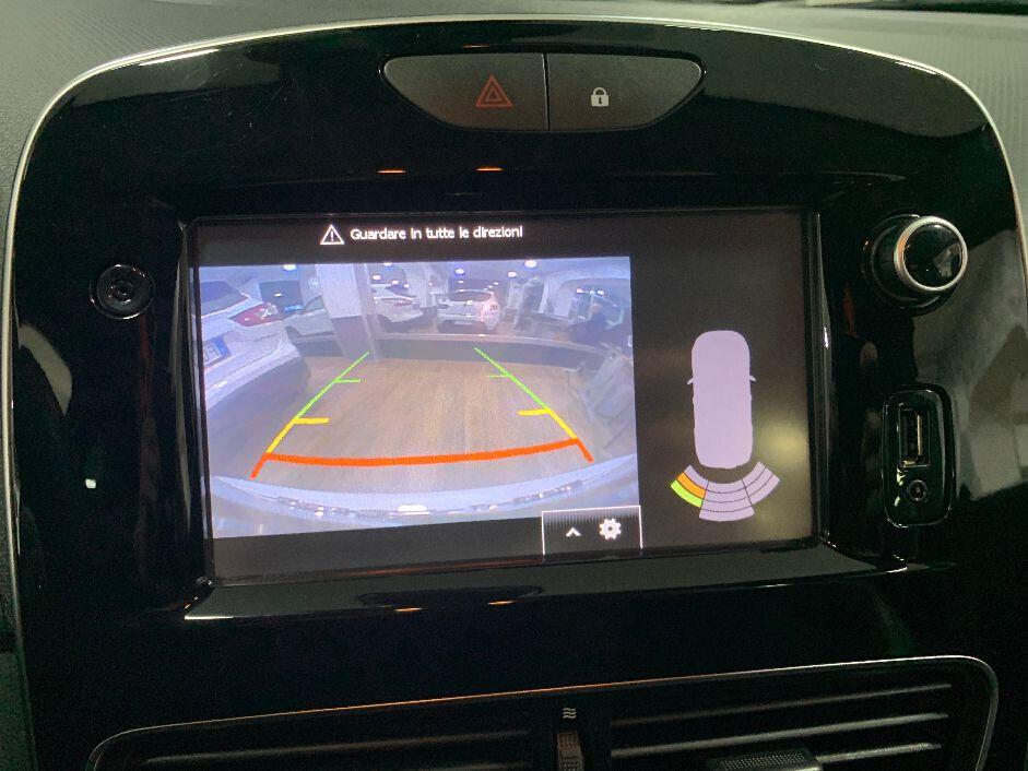 Renault Clio dCi 8V 75 CV 5 porte Duel