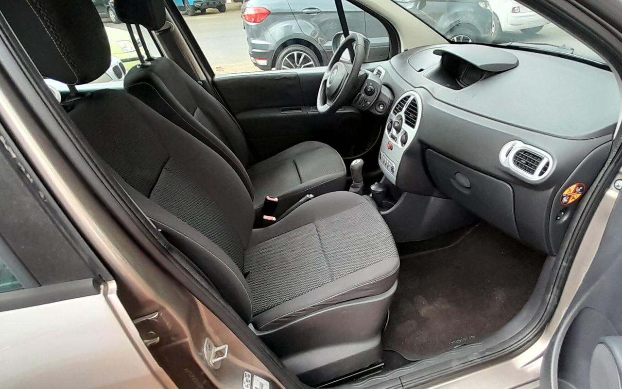 Renault Modus Grand 1.2 16V Dynamique