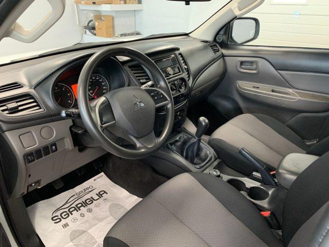 MITSUBISHI L200 Doppia Cabina Pick Up 5 Posti Double Cab Invite