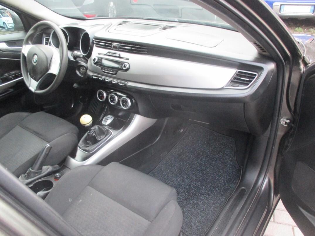 Alfa Romeo Giulietta 1.6 JonTDm-2 105 CV Progressi