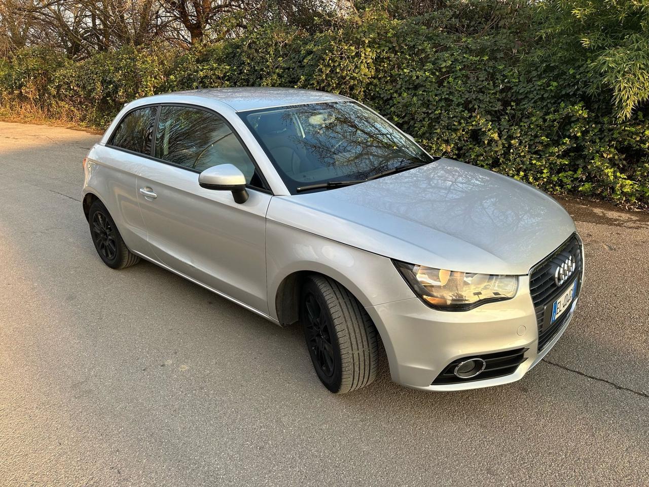 Audi A1 1.6 TDI 105 CV euro 5b