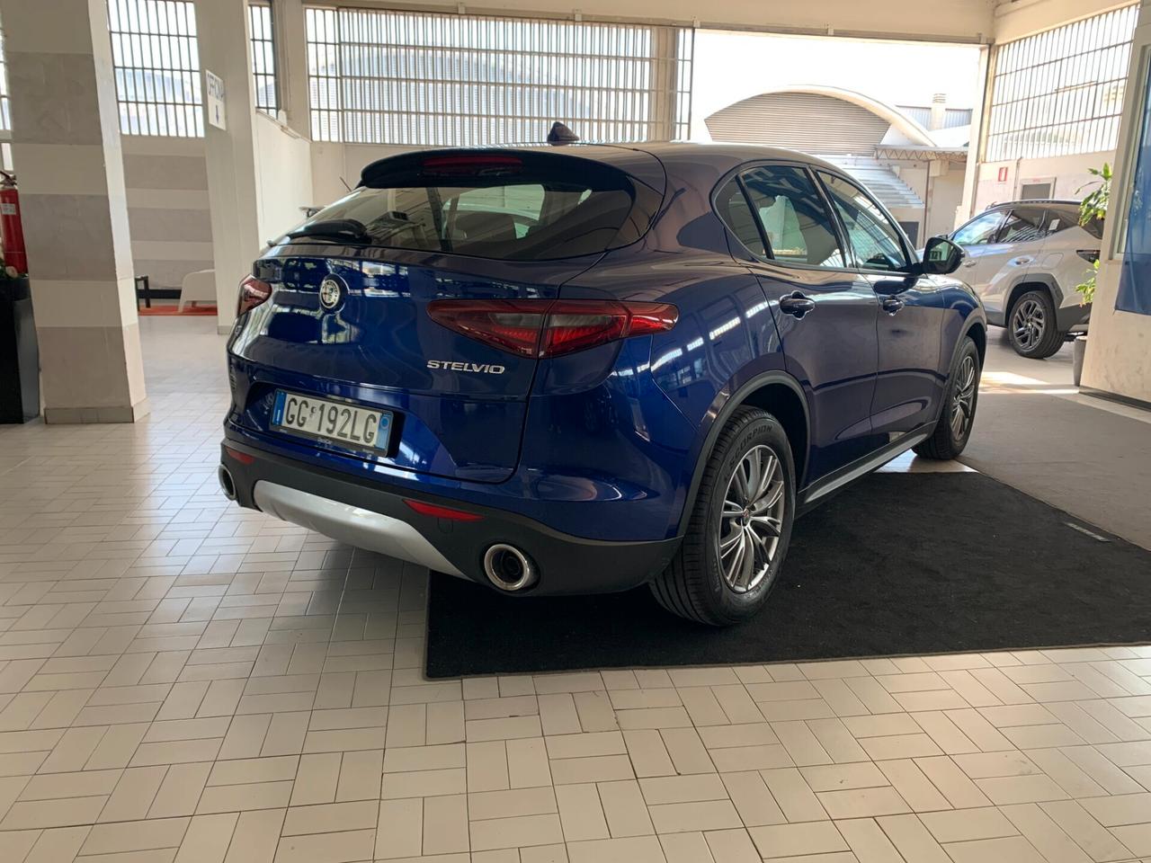 Alfa Romeo Stelvio 2.2 Turbodiesel 190 CV AT8 4WD