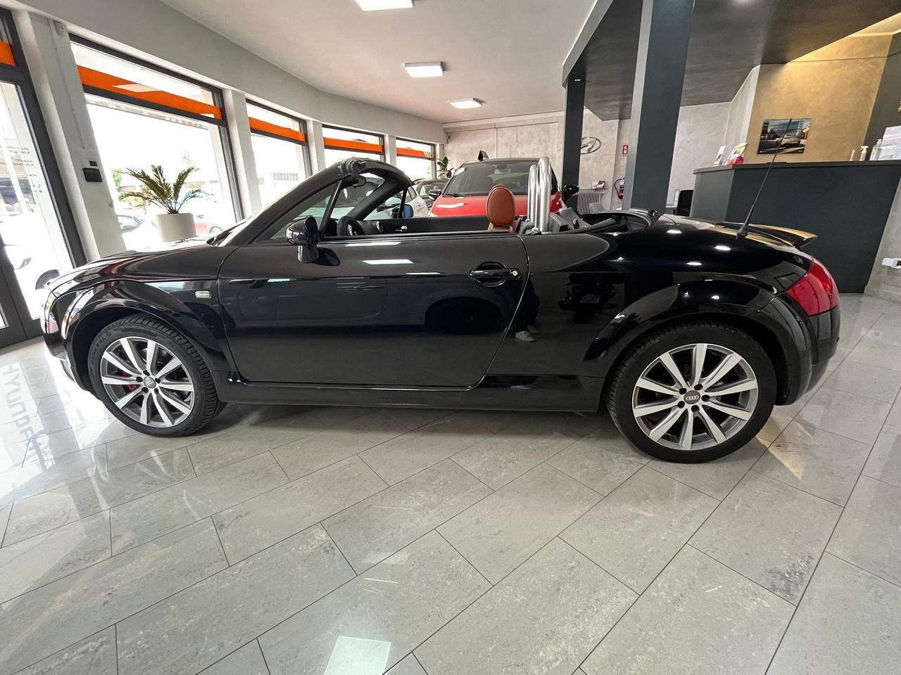 Audi TT 1.8 cabrio 180cv