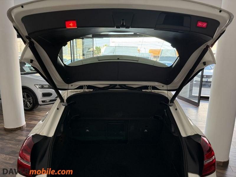 Mercedes-Benz GLA GLA 200 d Automatic 4Matic Premium