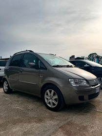 FIAT Idea 1.4 16V BlackEnergy