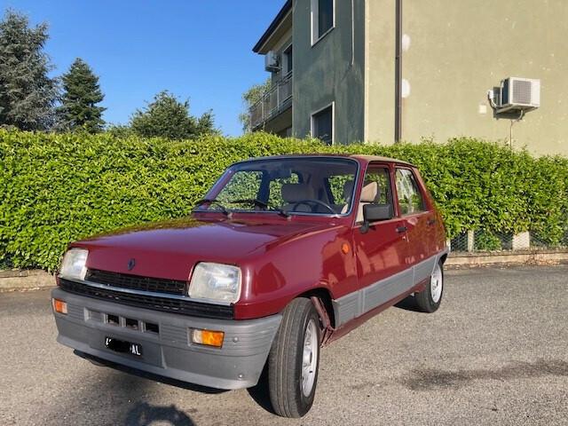 Renault R 5 1100 GTL anno 1983 5 porte iscritta ASI