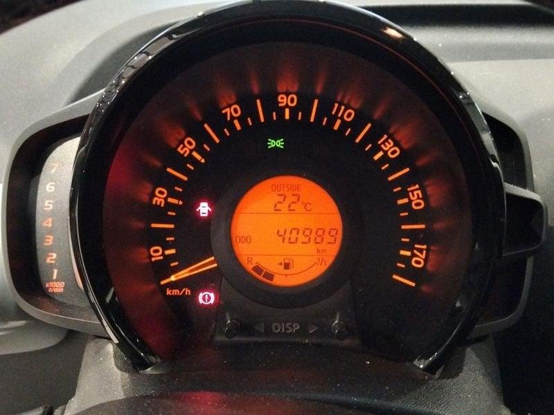 Toyota Aygo 1.0 VVT-i x-play
