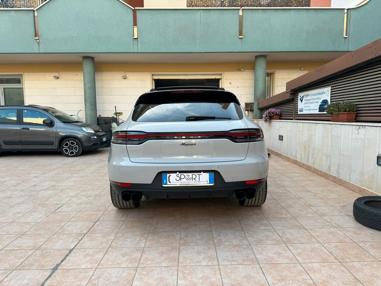 Porsche Macan 2.0 245CV GESSO TETTO
