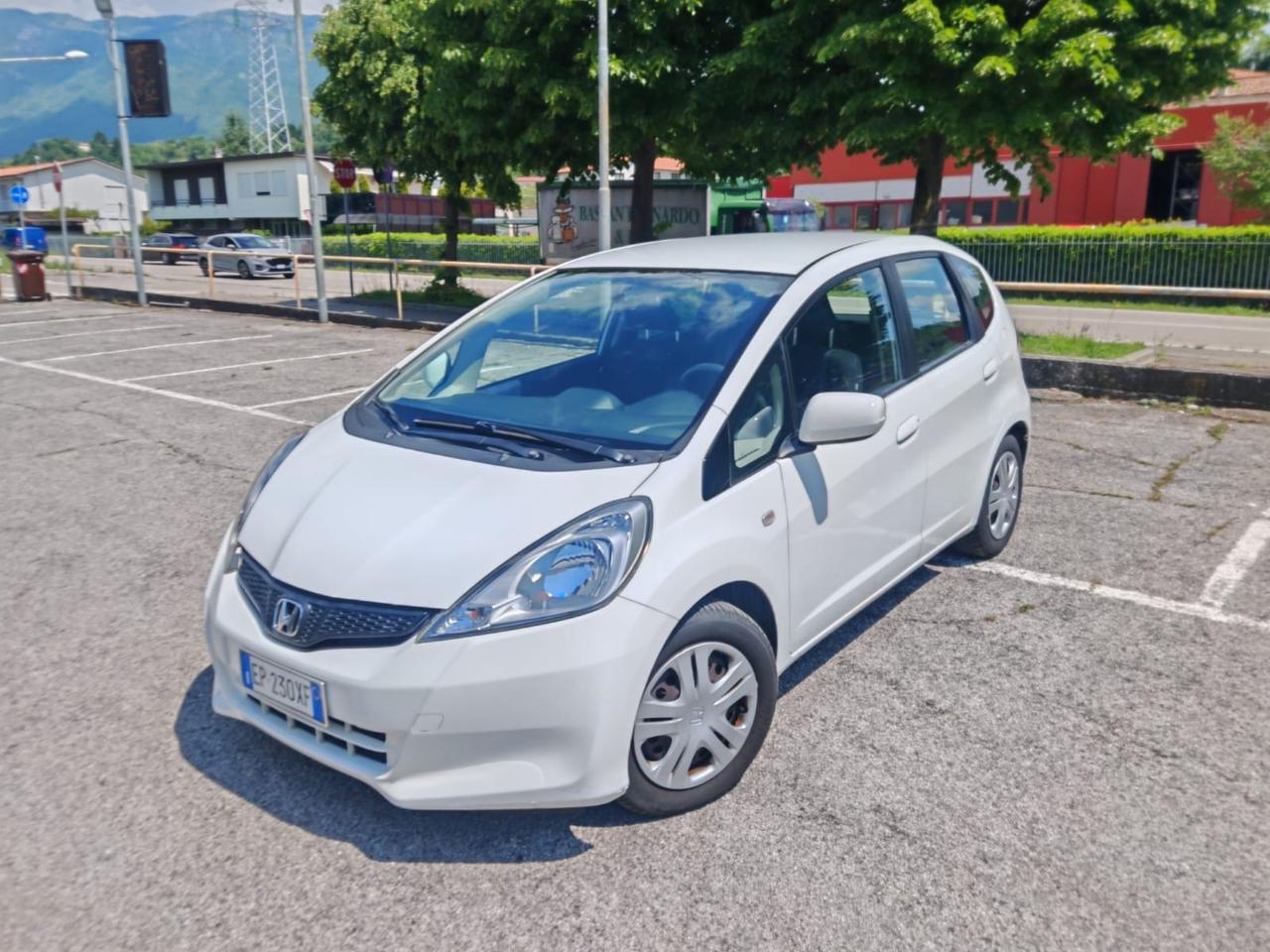 Honda Jazz 1.2 benz 90cv E6