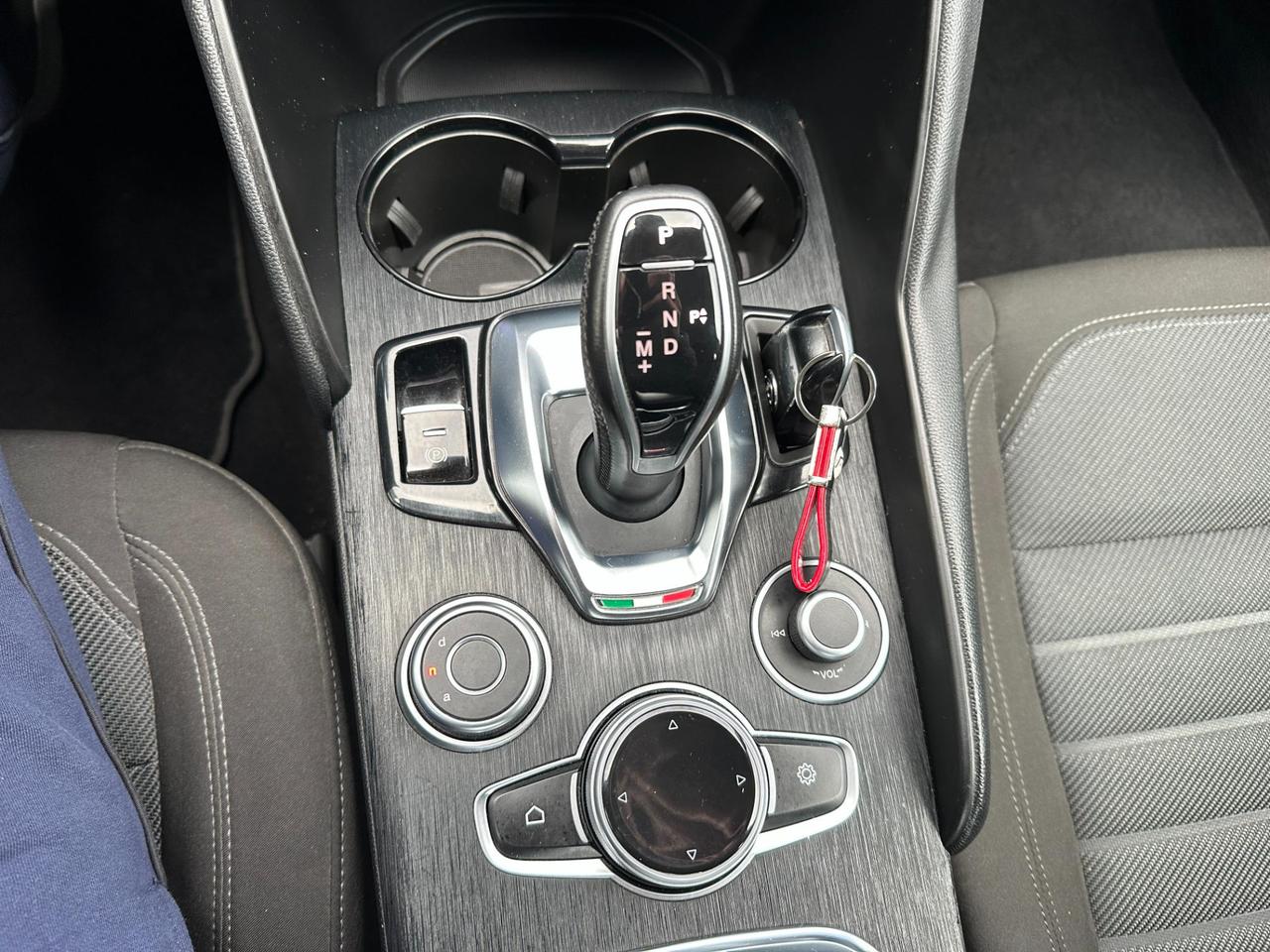 Alfa Romeo Giulia 2.2 t Business 160cv auto