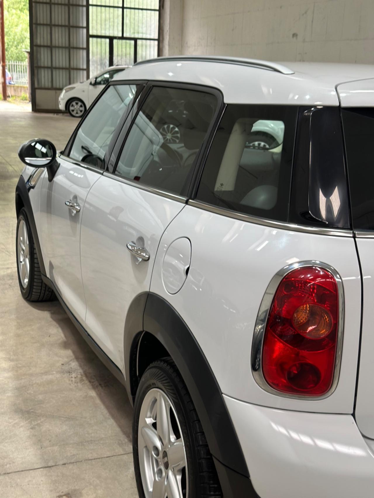 Mini COUNTRYMAN 1.6 ONE D NEOPAT KMCERT GARANZ