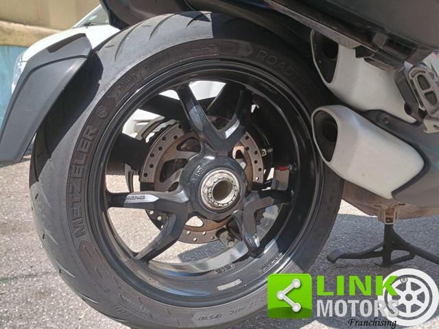 DUCATI Multistrada 1200 Touring