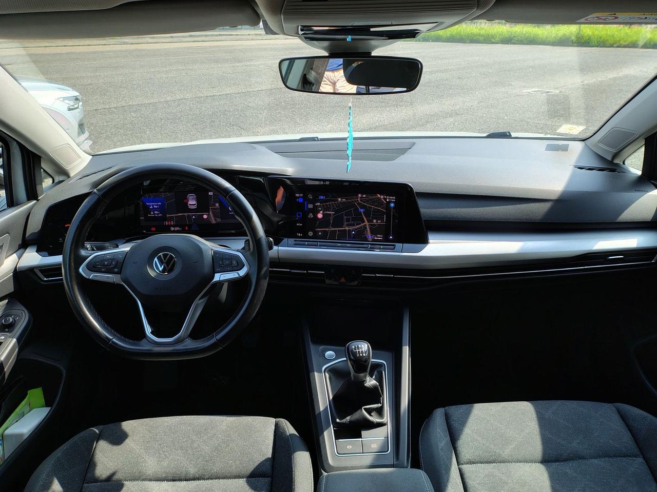 Volkswagen Golf 1st Edition Life #11215