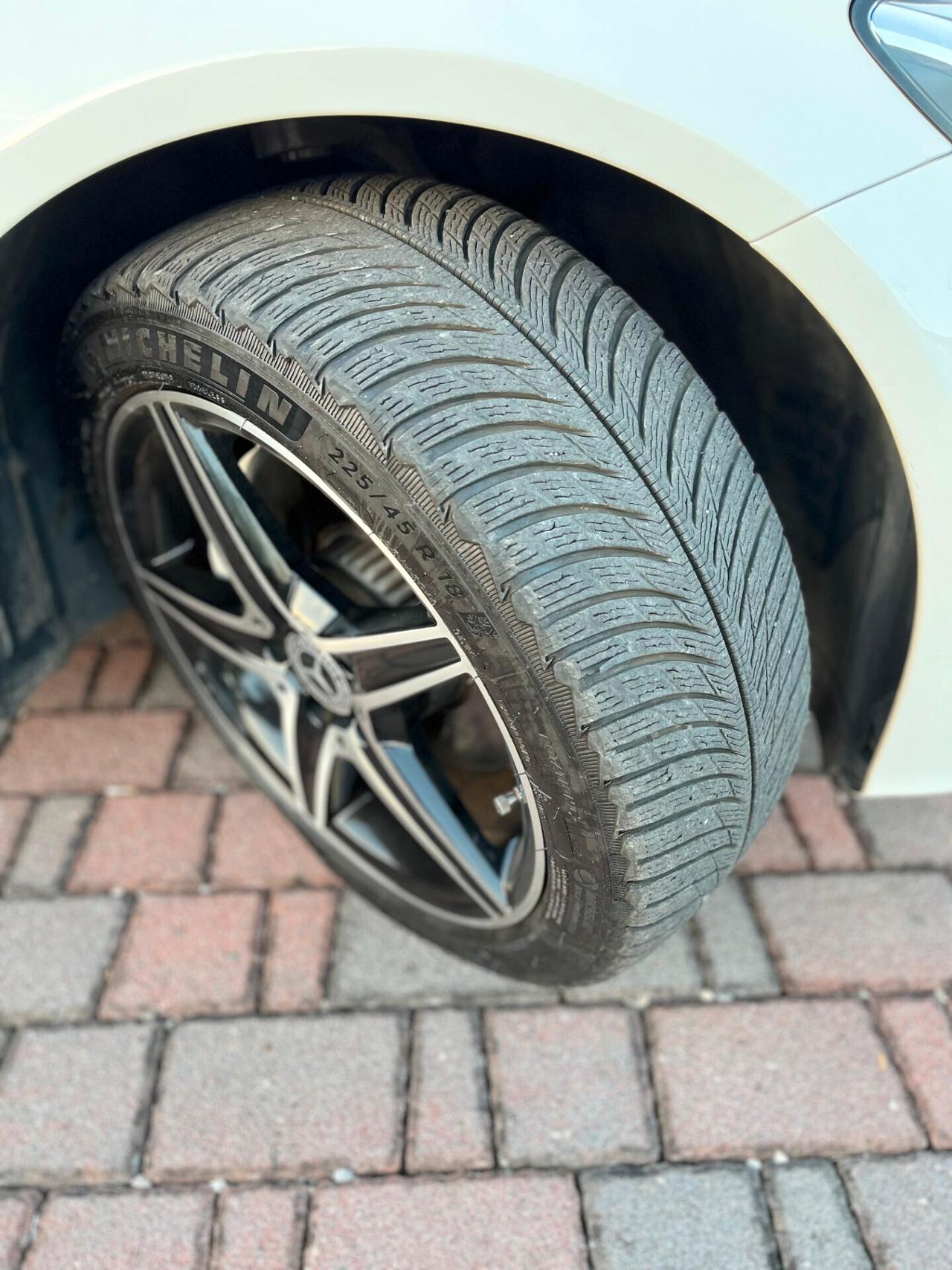 MERCEDES C220 PREMIUM AMG SW