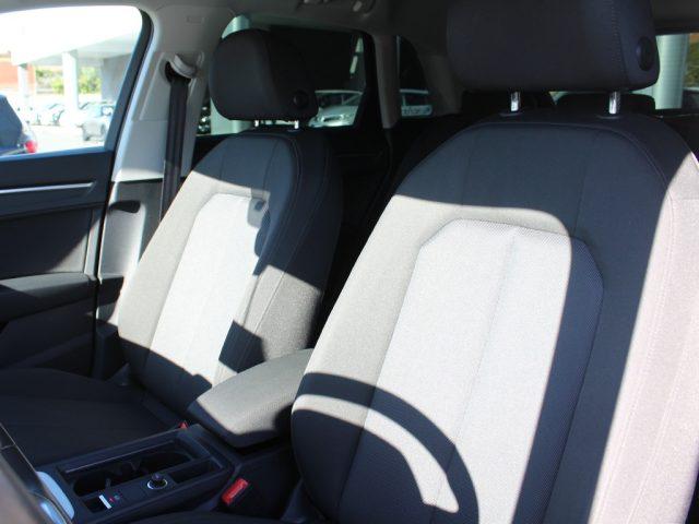 AUDI Q3 35 TDI quattro S tronic S line edition