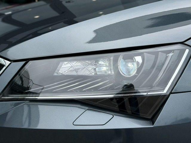 SKODA Superb 2.0 TDI 150CV DSG Wagon Style
