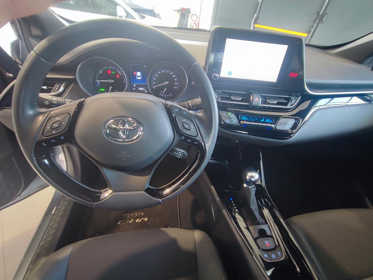 Toyota C-HR 1.8 Hybrid E-CVT Trend