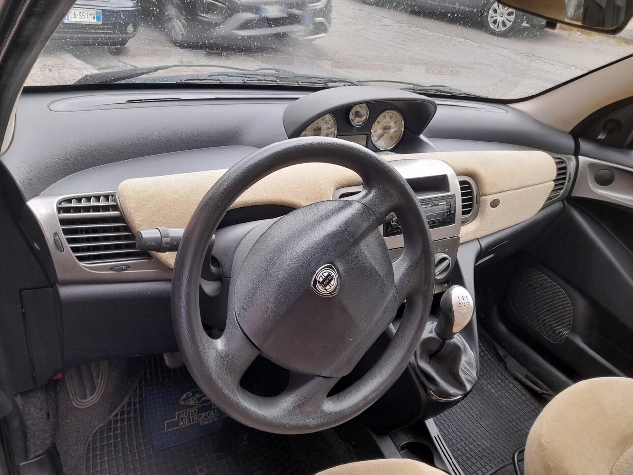 Lancia Ypsilon 1.3 Multijet
