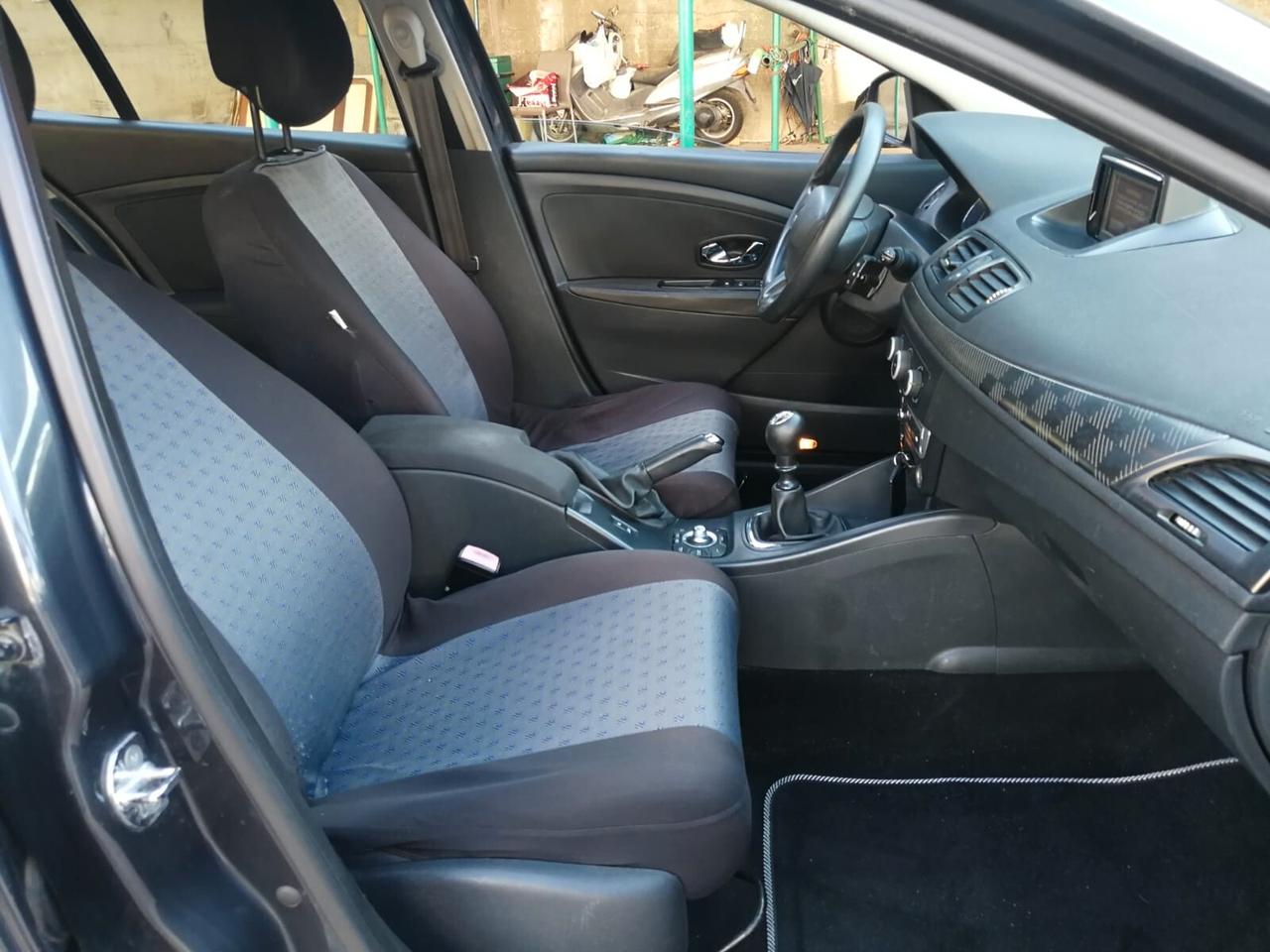 Renault megane 1.5 dCi 110 cv full opt 2012