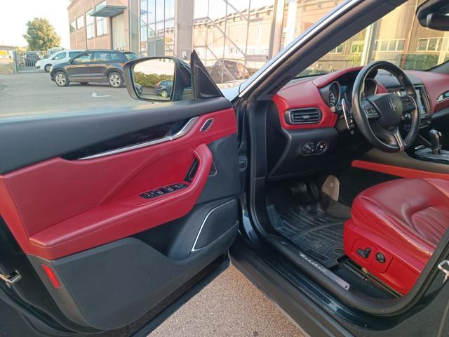 MASERATI Levante V6 Diesel 275 CV AWD Granlusso