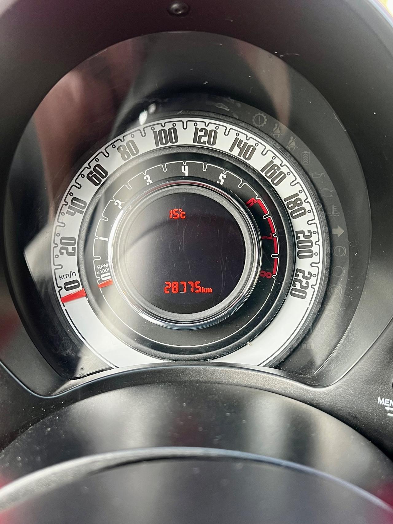 Fiat 500 1.0 Hybrid 28.000km