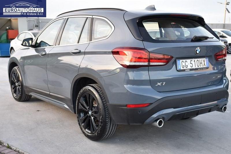 BMW X1 sDrive 18d Sport *PELLE, LED*