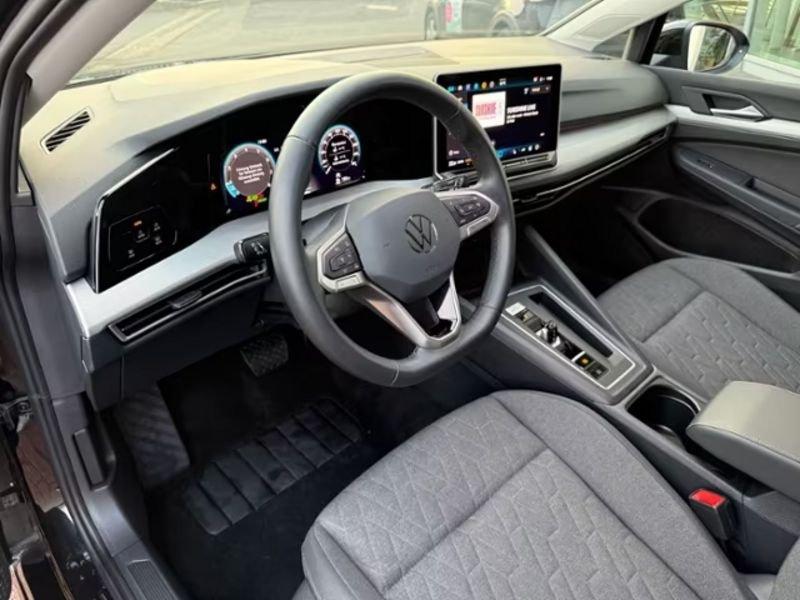 Volkswagen Golf Variant 1.5 eTSI ACT Life DSG PDC LED CARPLAY