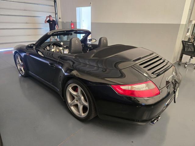 PORSCHE 911 Carrera 4S Cabriolet