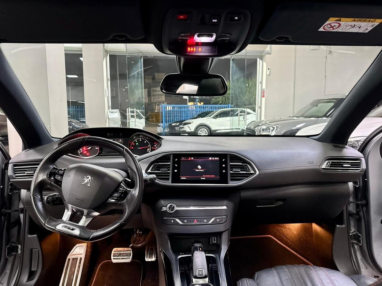 Peugeot 308 1.5 BlueHDi 130cv EAT8 GT Pack 2021