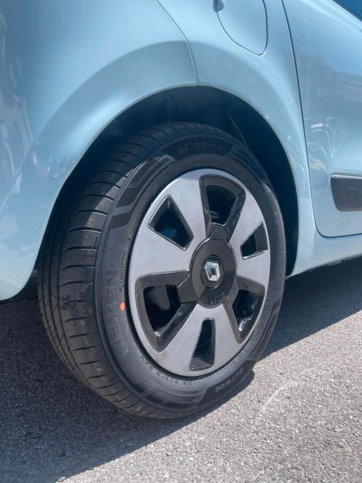 Renault Twingo SCe EDC Duel cambio automatico