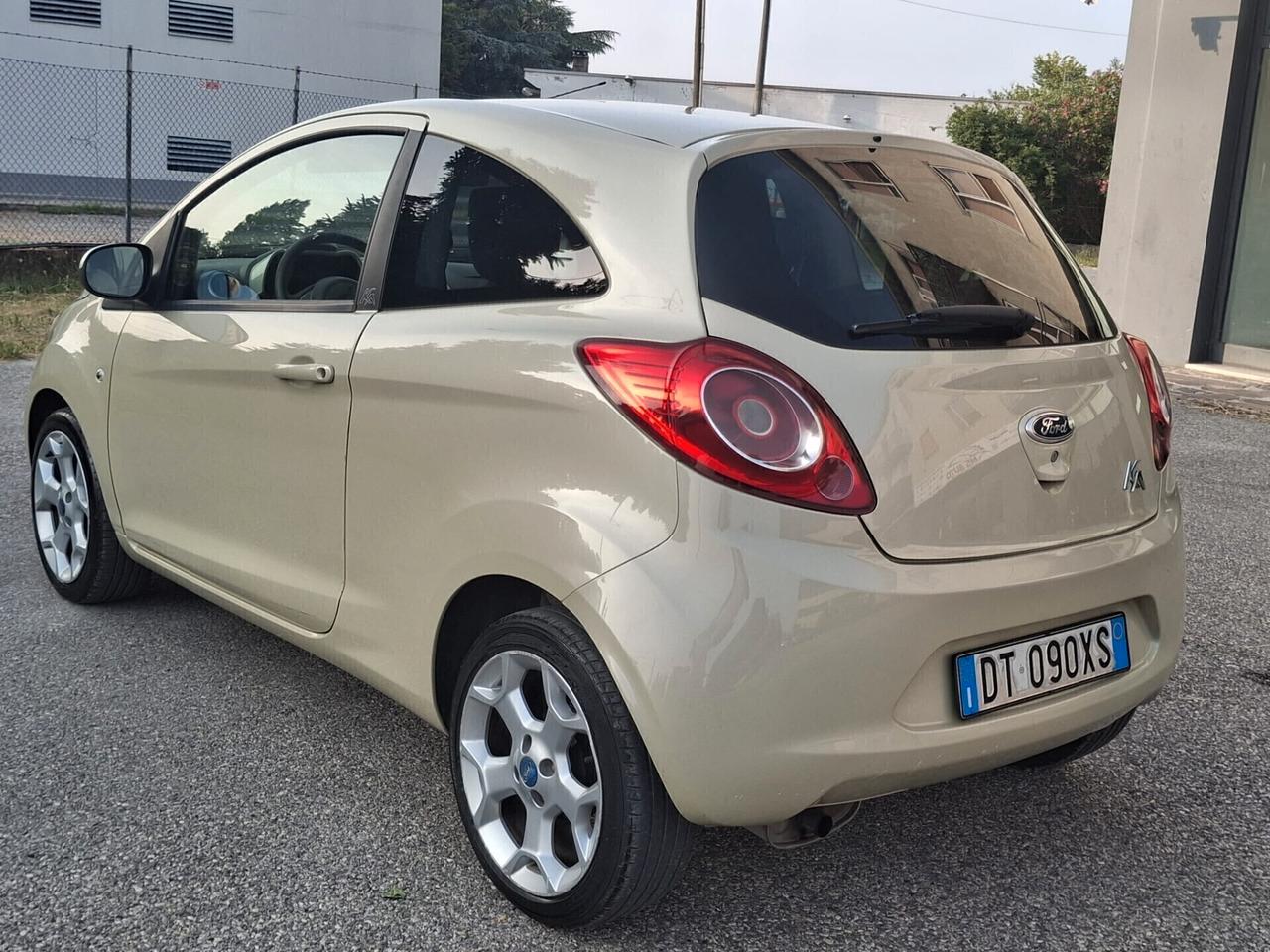 Ford Ka 1.2 8V 69CV Titanium