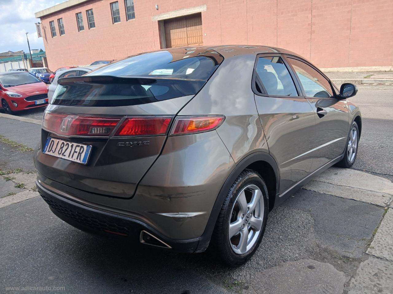 HONDA Civic 1.4 i-DSi 5p.