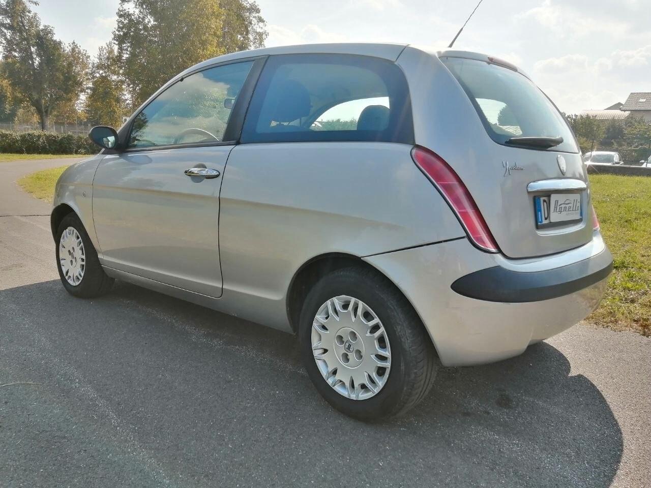 Lancia Ypsilon 1.2 Gold GPL