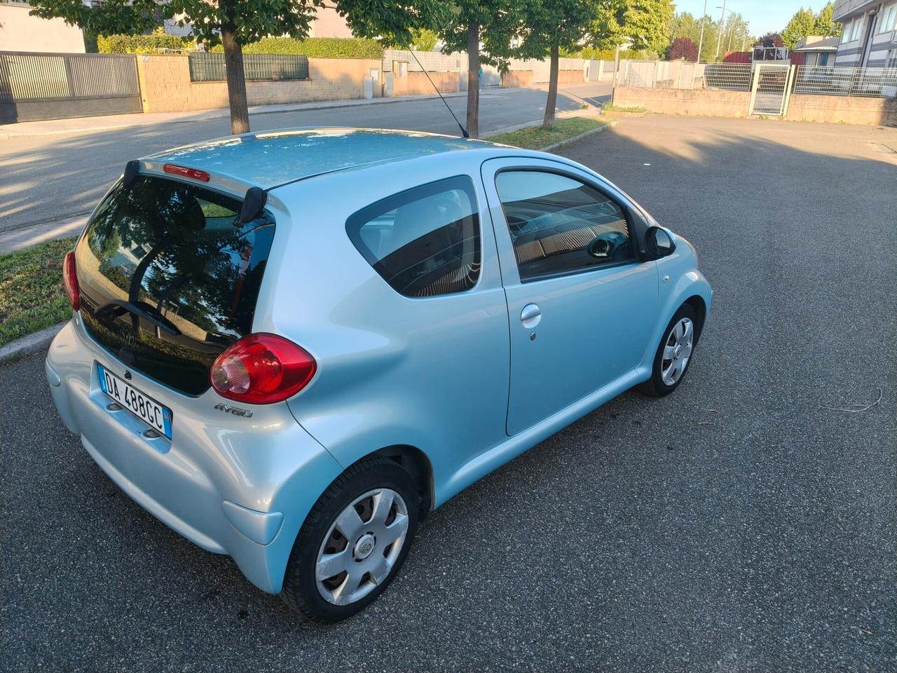 Toyota Aygo 1.0 3 porte SOLO 134.000 KM