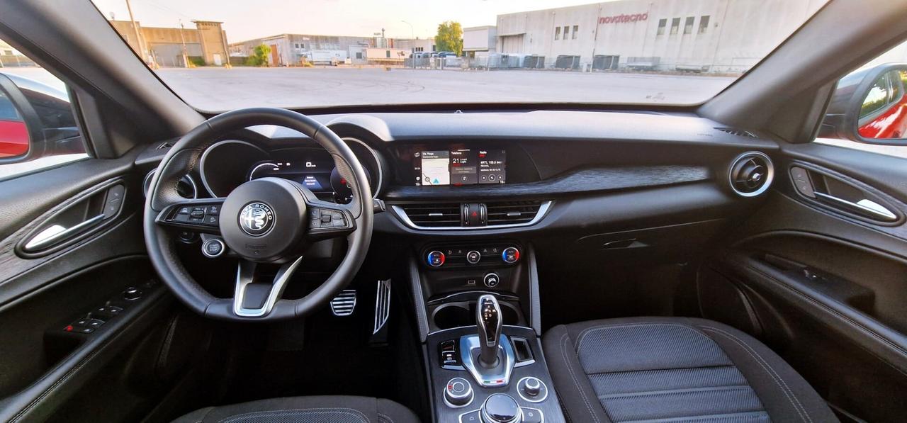 Alfa Romeo Stelvio 2.2 Turbodiesel 160 CV AT8 RWD Super