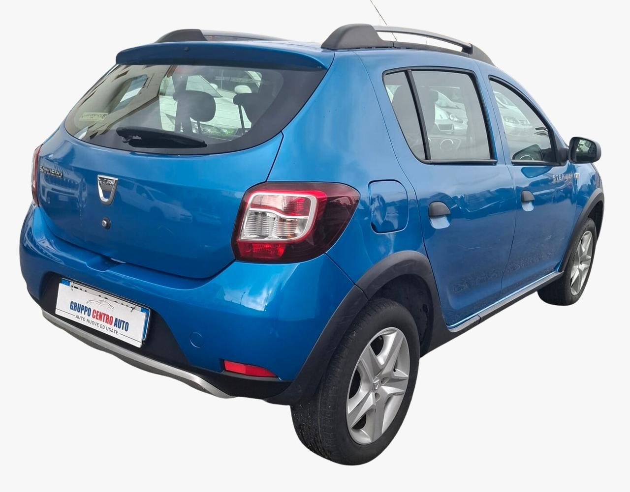 Dacia Sandero Stepway 900 TCe 90CV Lauréate - 2014