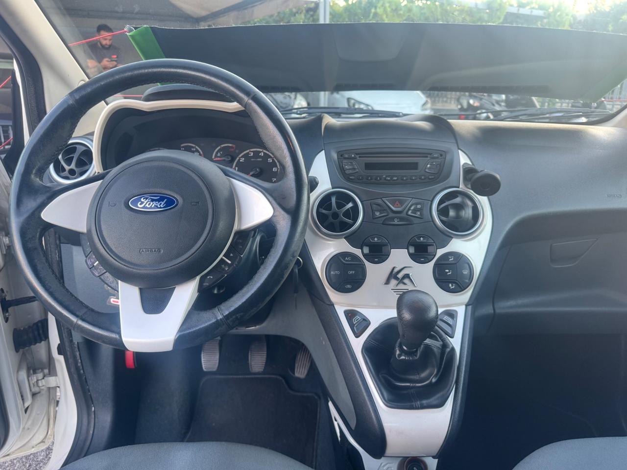 Ford Ka Ka+ 1.2 8V 69CV Titanium