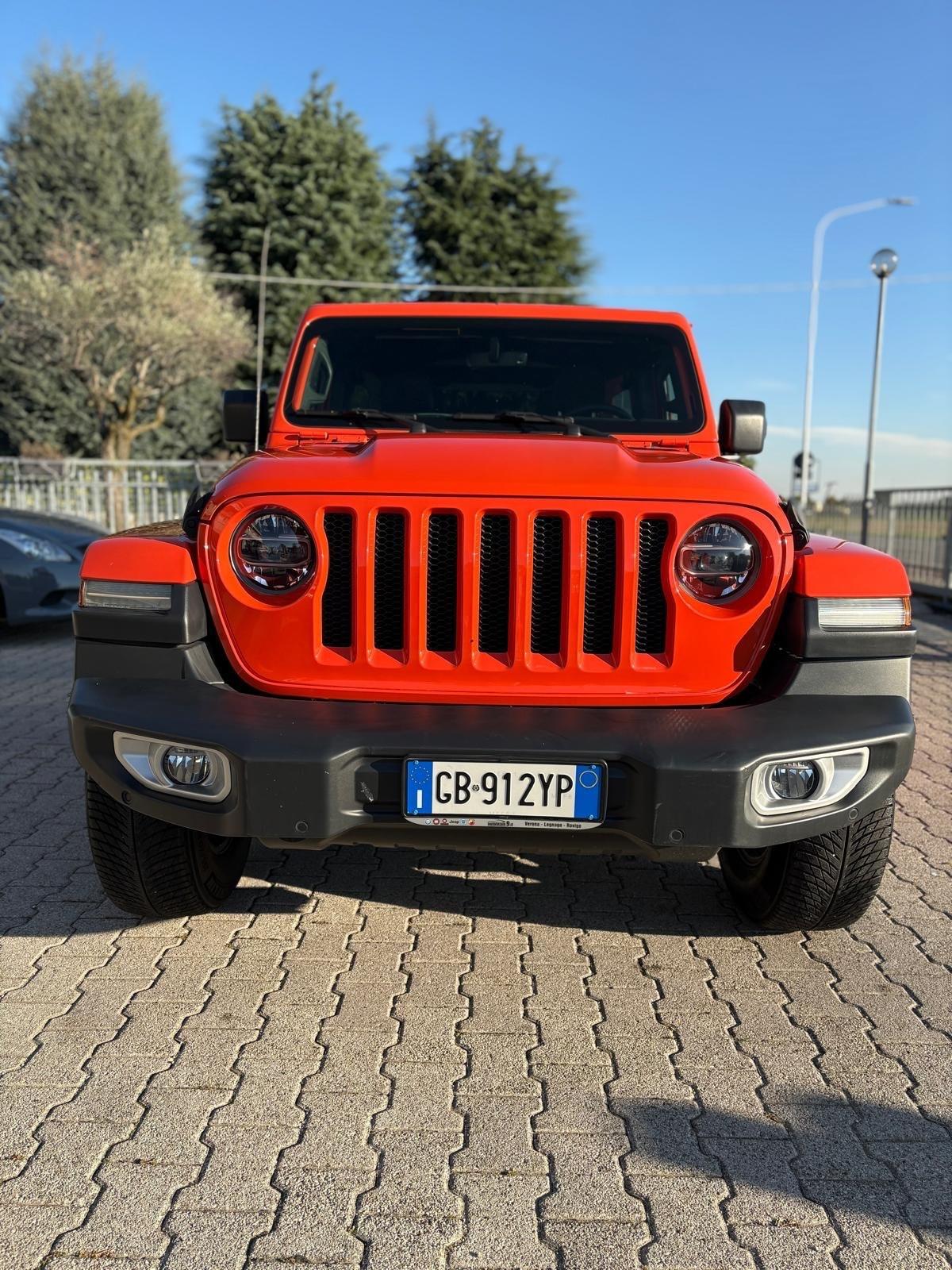 Jeep Wrangler Unlimited 2.2 Mjt II Sahara