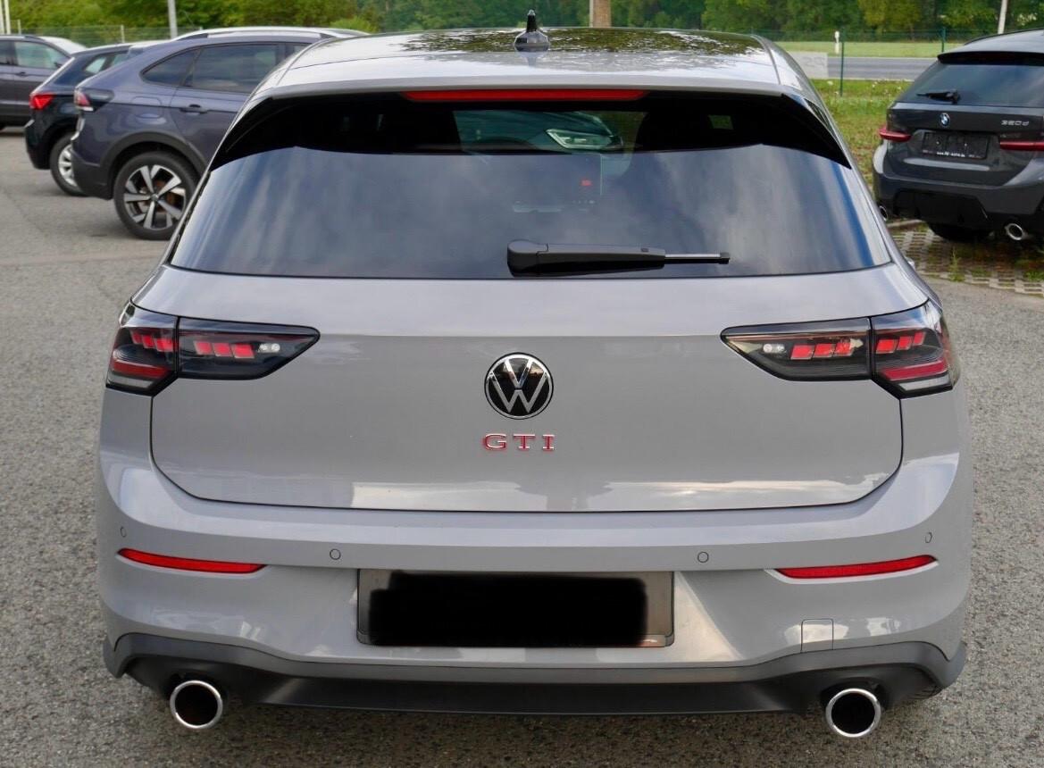 Volkswagen Golf VIII 2.0 TSI DSG GTI