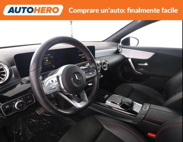 MERCEDES-BENZ A 180 d Automatic Premium