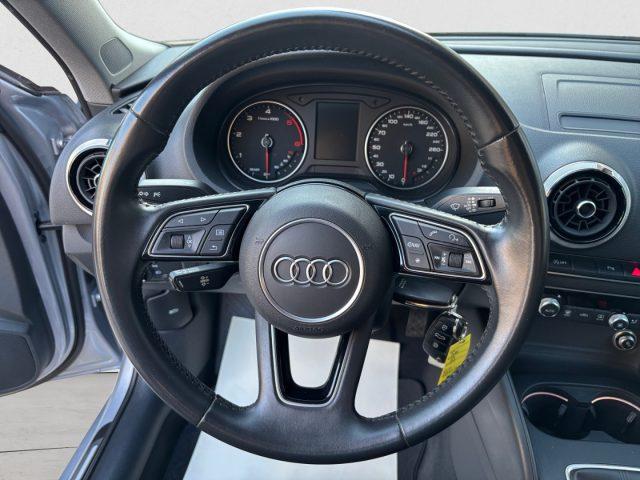AUDI A3 SPB 30 TDI Sport GANCIO TRAINO