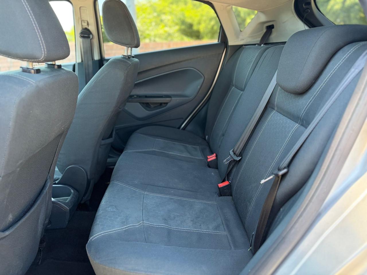 Ford Fiesta 1.4 TDCi 5p. Titanium